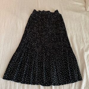 Black Dotted Pleated Midi Skirt
